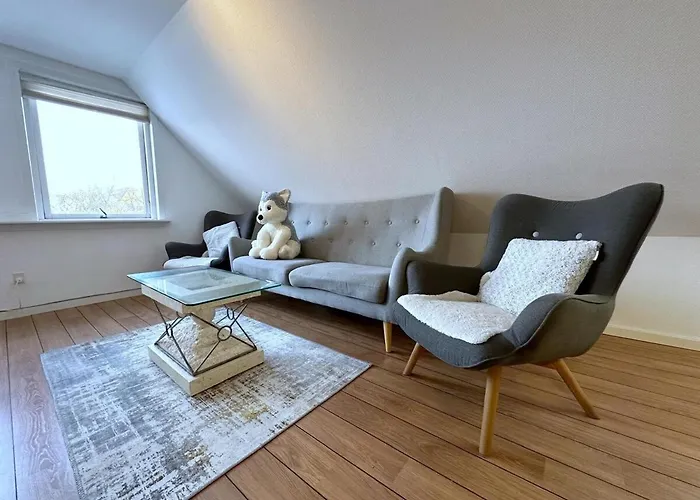 Cozy Coastal In Egernsund